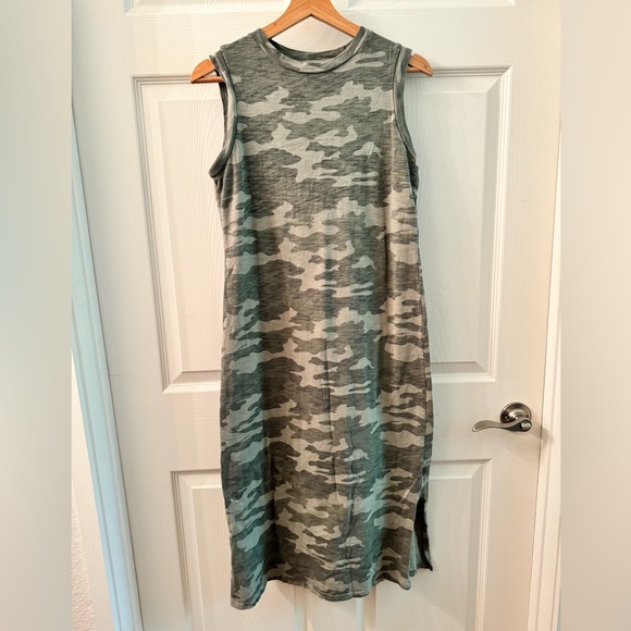 Universal Threads Cotton Camo Midi Dress - Picture 1 of 3